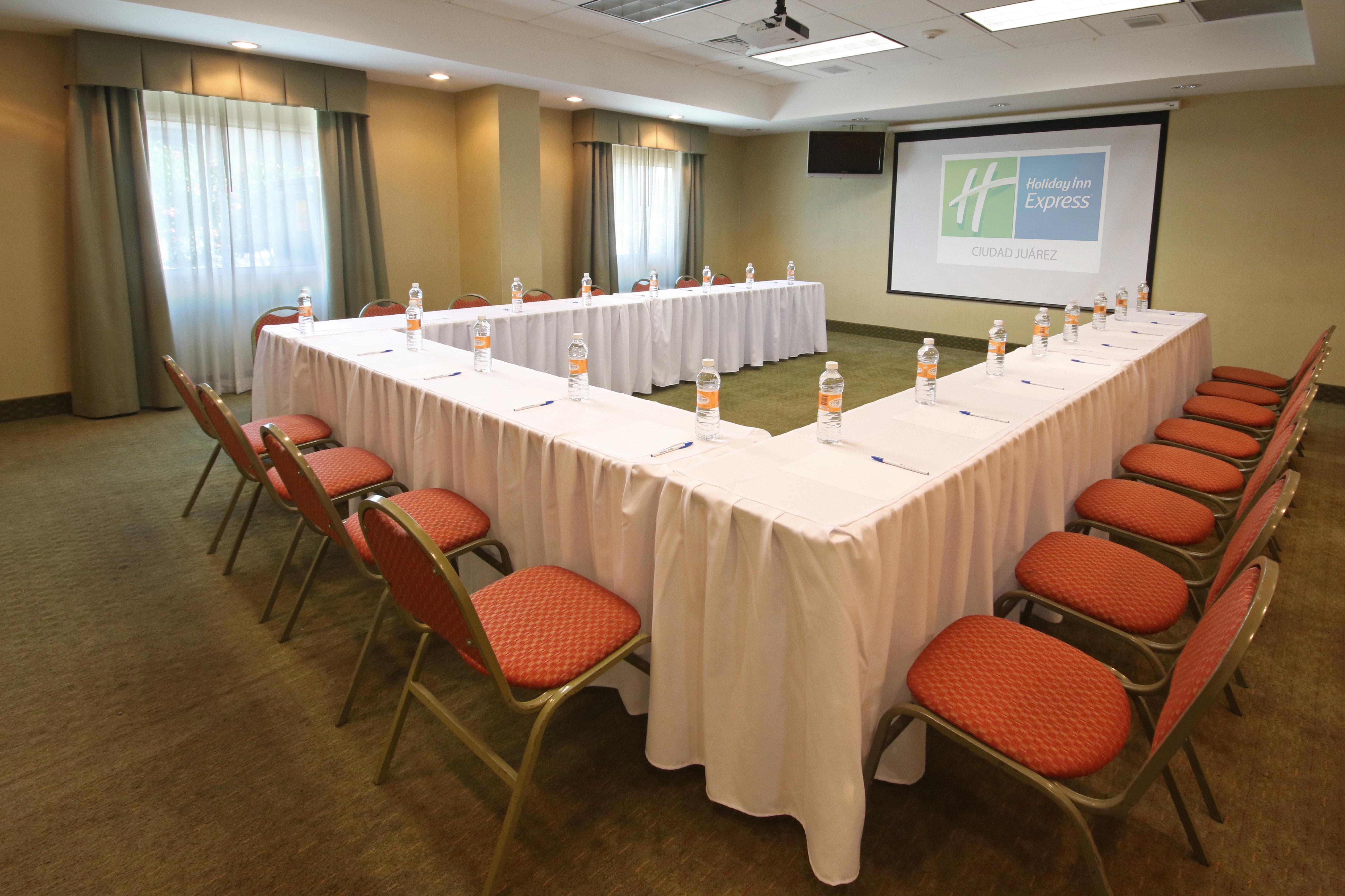 Holiday Inn Express Hotel & Suites Cd. Juarez - Las Misiones By Ihg Zewnętrze zdjęcie