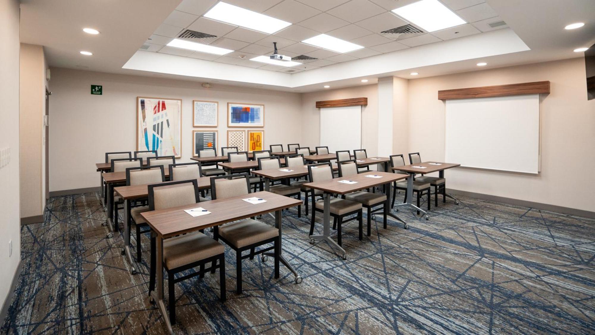 Holiday Inn Express Hotel & Suites Cd. Juarez - Las Misiones By Ihg Zewnętrze zdjęcie